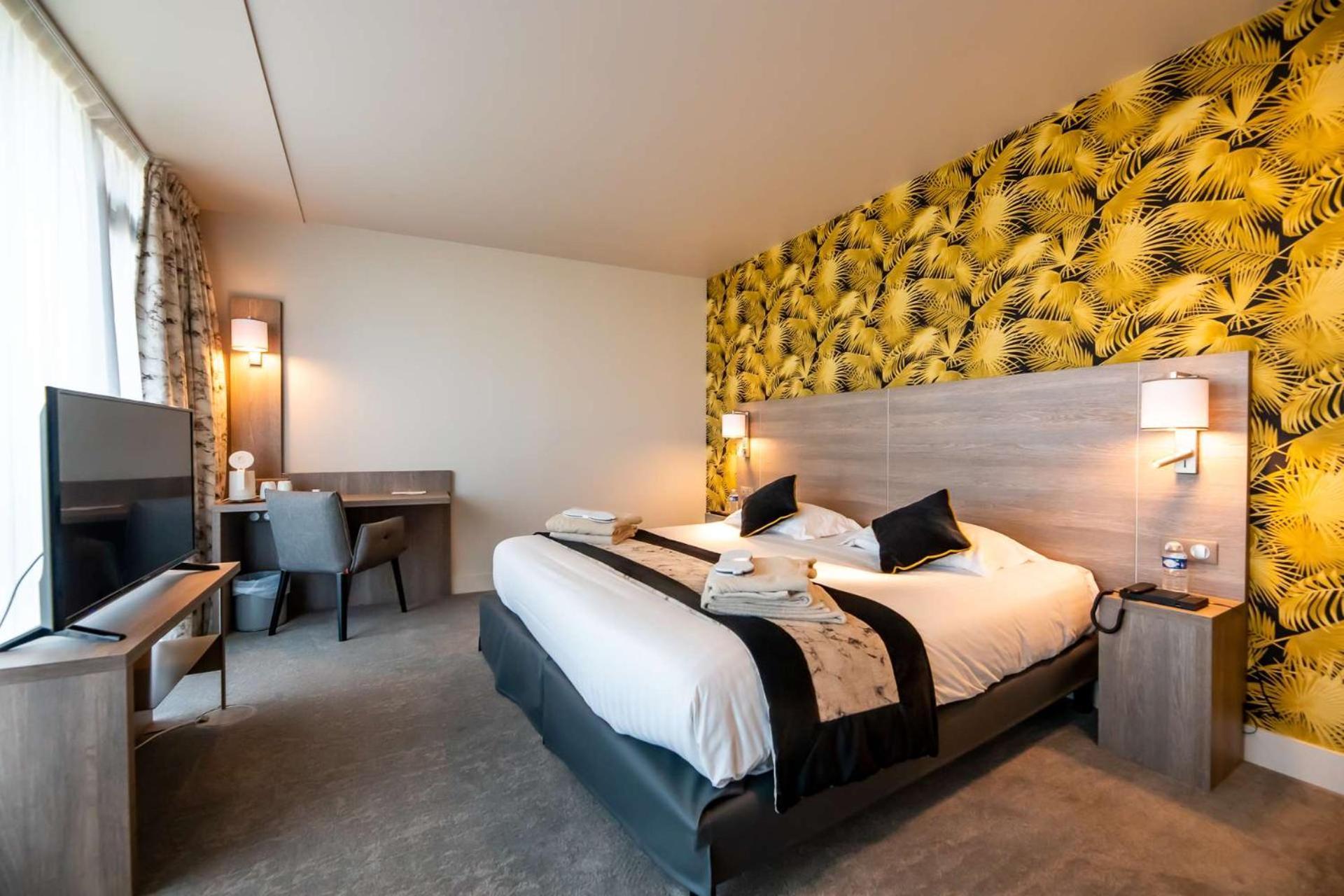 Brit Hotel Eden Spa Honfleur Exterior foto