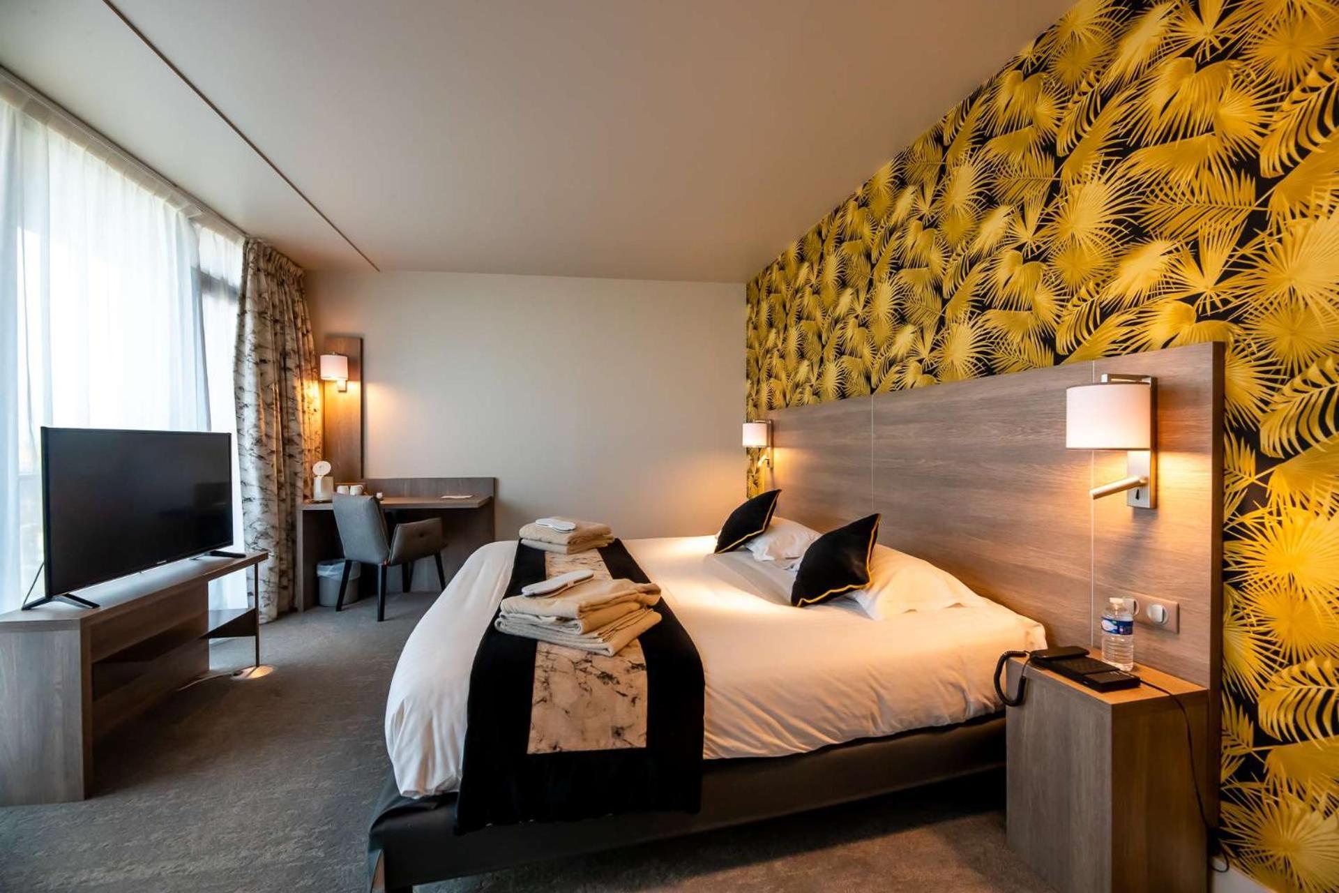 Brit Hotel Eden Spa Honfleur Exterior foto