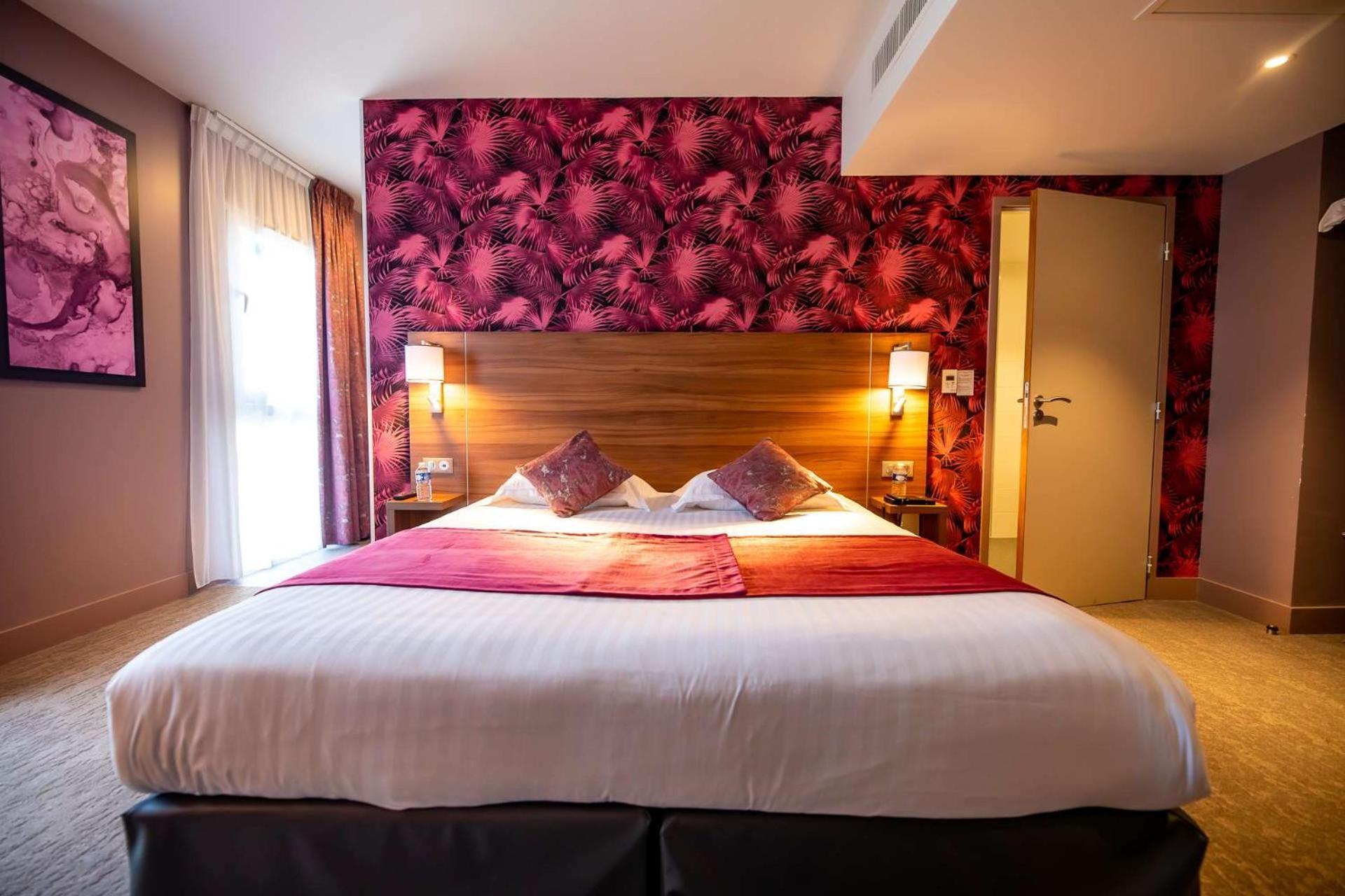 Brit Hotel Eden Spa Honfleur Exterior foto